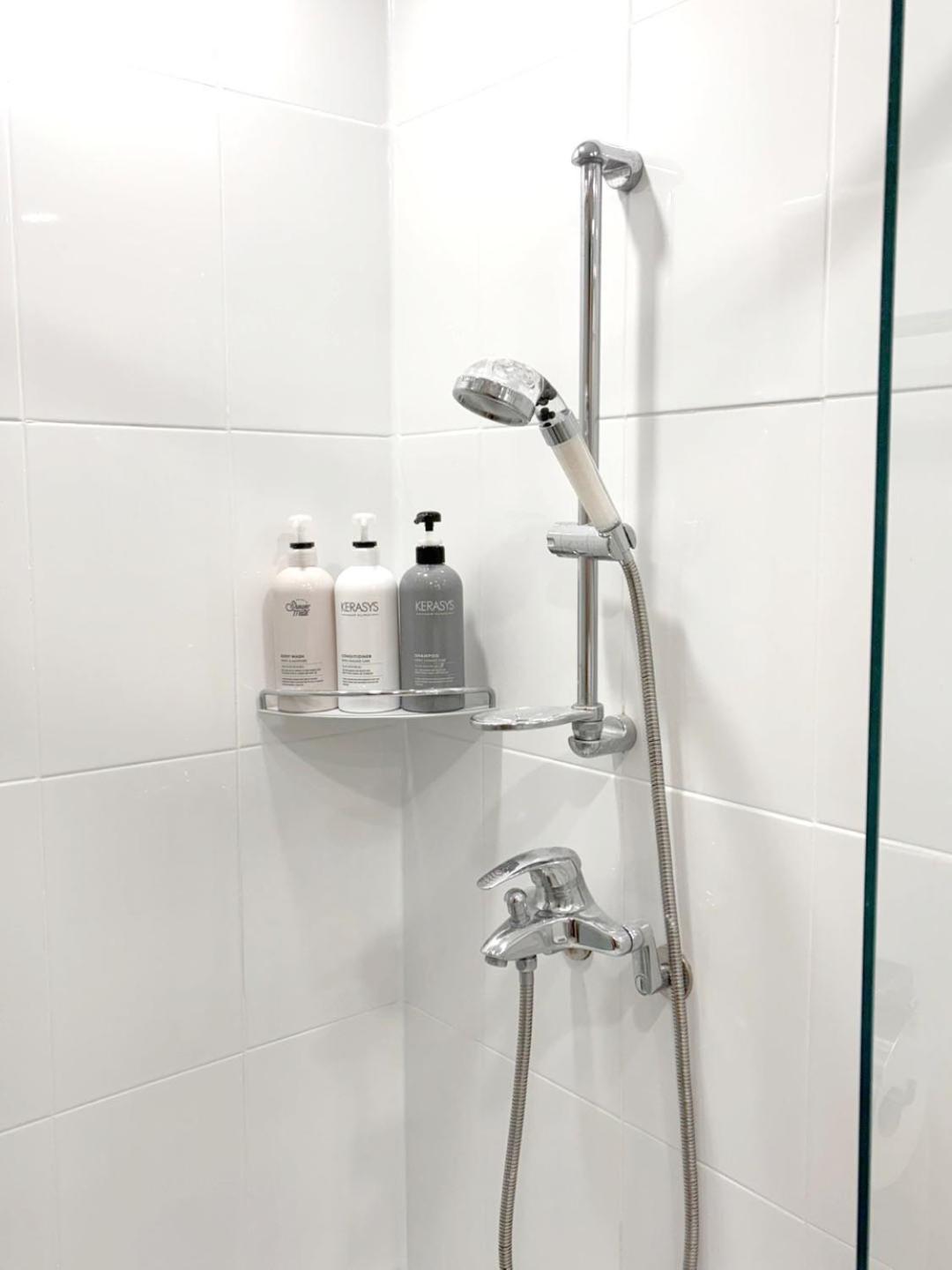 Incheon Airport Line Guesthouse Eksteriør billede